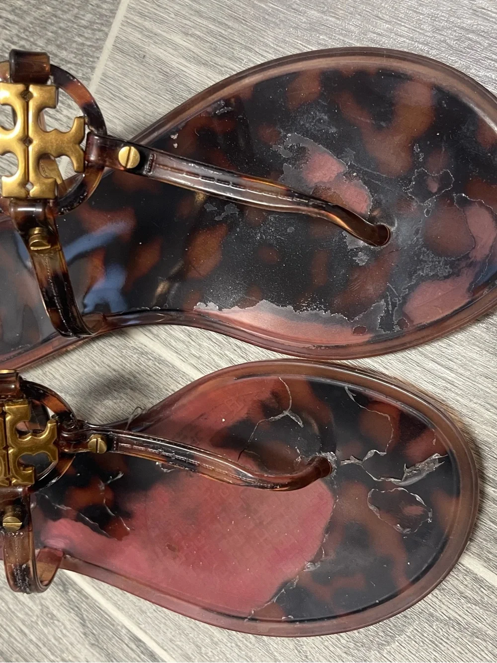Tory Burch Tortoiseshell Jelly Thong Sandals with Gold Logo